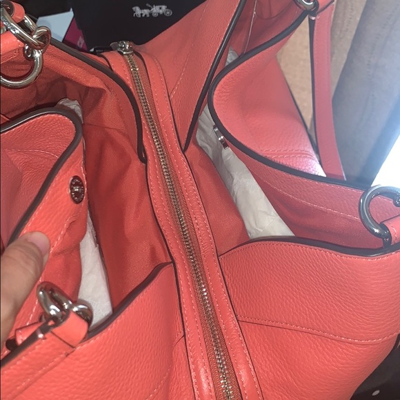 Coach In Handbag bundle Fussia Pink Color - Picture 2 of 16